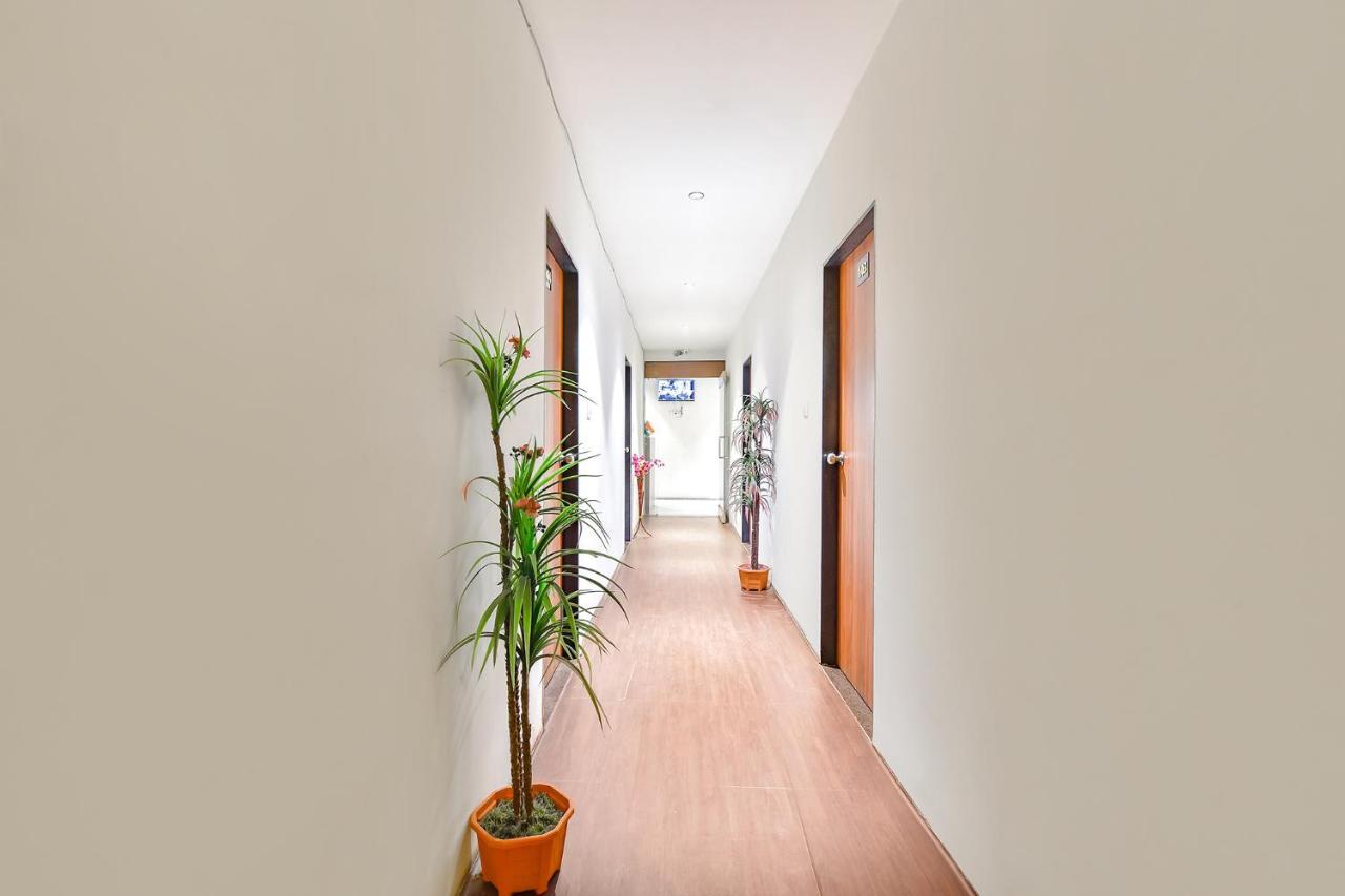 Fabhotel Nidhivan, Udhna Junction Surat Eksteriør billede